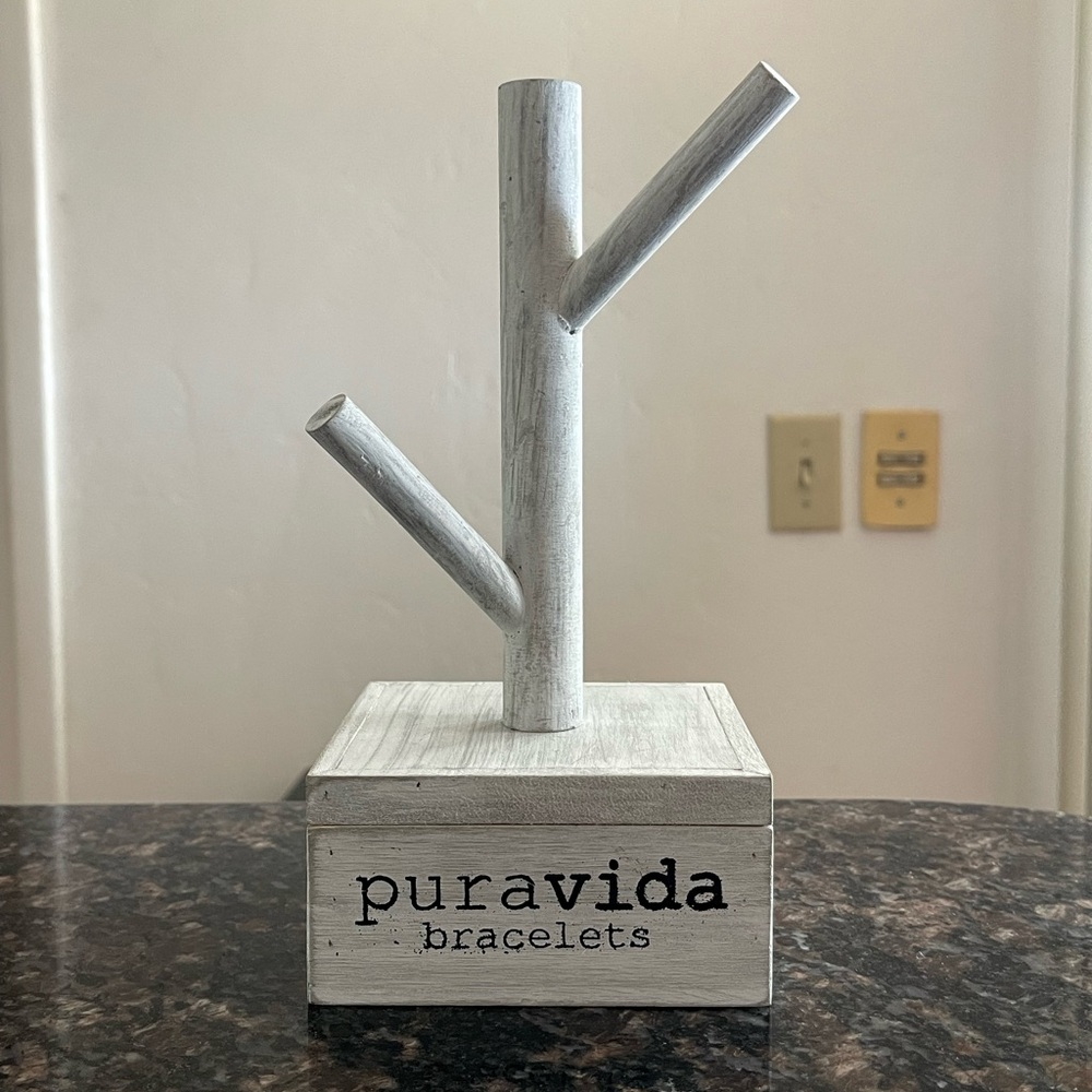 Pura Vida distressed wood jewelry stand / jewelry box